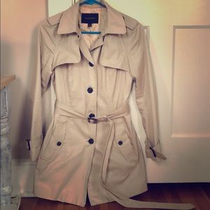 Banana Republic beige trench coat - XS Petite